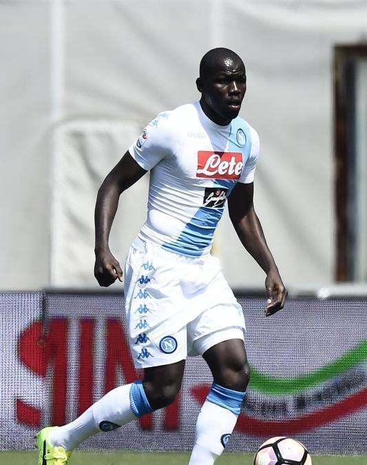 Agente Koulibaly: "La Juve? Non ci ha contattato, ma il ragazzo non ci andrebbe mai"