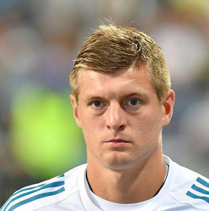 Dall'Inghilterra - Il Real Madrid sacrifica Kroos per Dybala. La Juve...