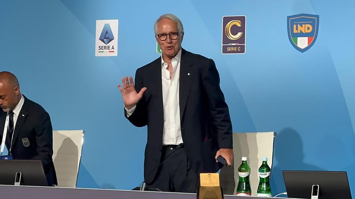 Malagò, Maldini e Leonardo arrivati in Lega, nel pomeriggio si attendono novità sul ct