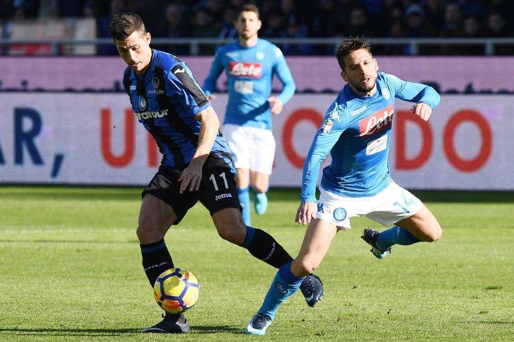 IL NAPOLI VINCE A BERGAMO, JUVE COSTRETTA A RISPONDERE 