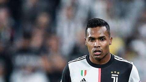 LIVE TJ - ALEX SANDRO: "Contro il Genoa sarà dura ma vogliamo i tre punti. E su de Ligt..."