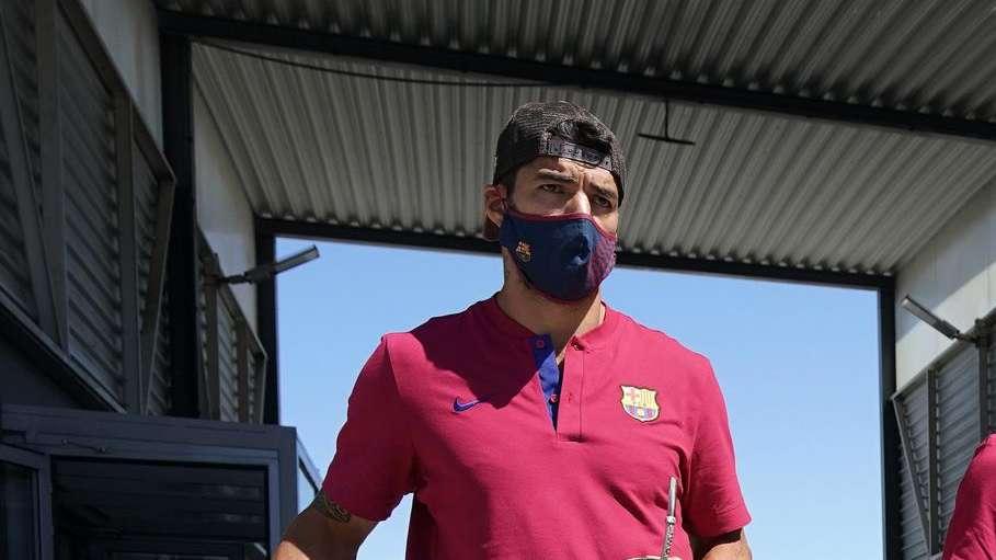 In attesa della Juventus Suarez si allena in gruppo. Con lui anche Vidal