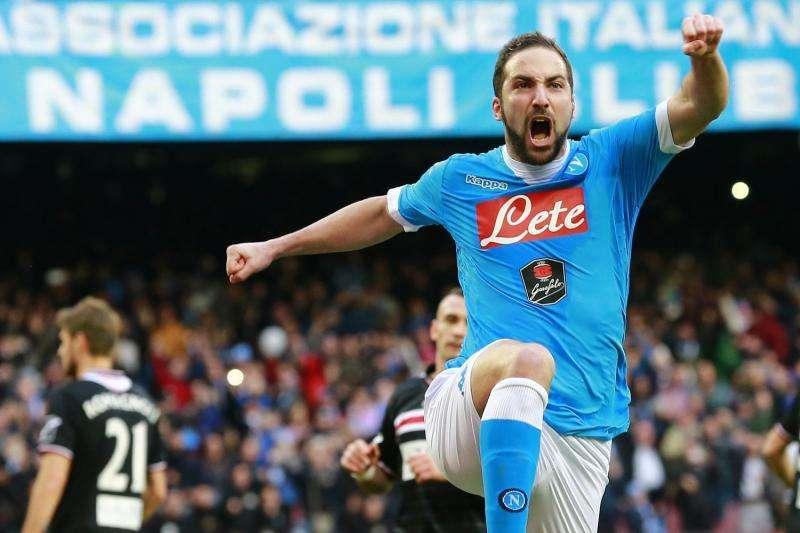 SKY - Higuain a Torino tra una settimana. Dilemma amletico per Pogba, e il Cagliari torna in pista per Isla