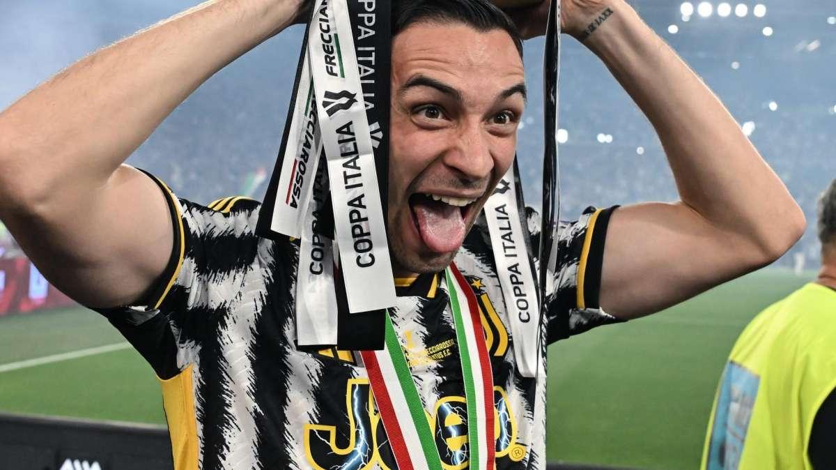 L’Empoli è sulle tracce di De Sciglio. Il club toscano aspetta una risposta dalla Juventus: le ultime 