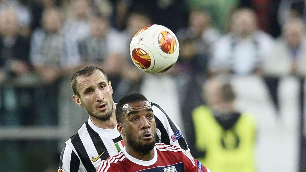 Gianfranco Cicchetti: "Juve, Chiriches è in pole per la difesa, in attacco piace Lacazette"