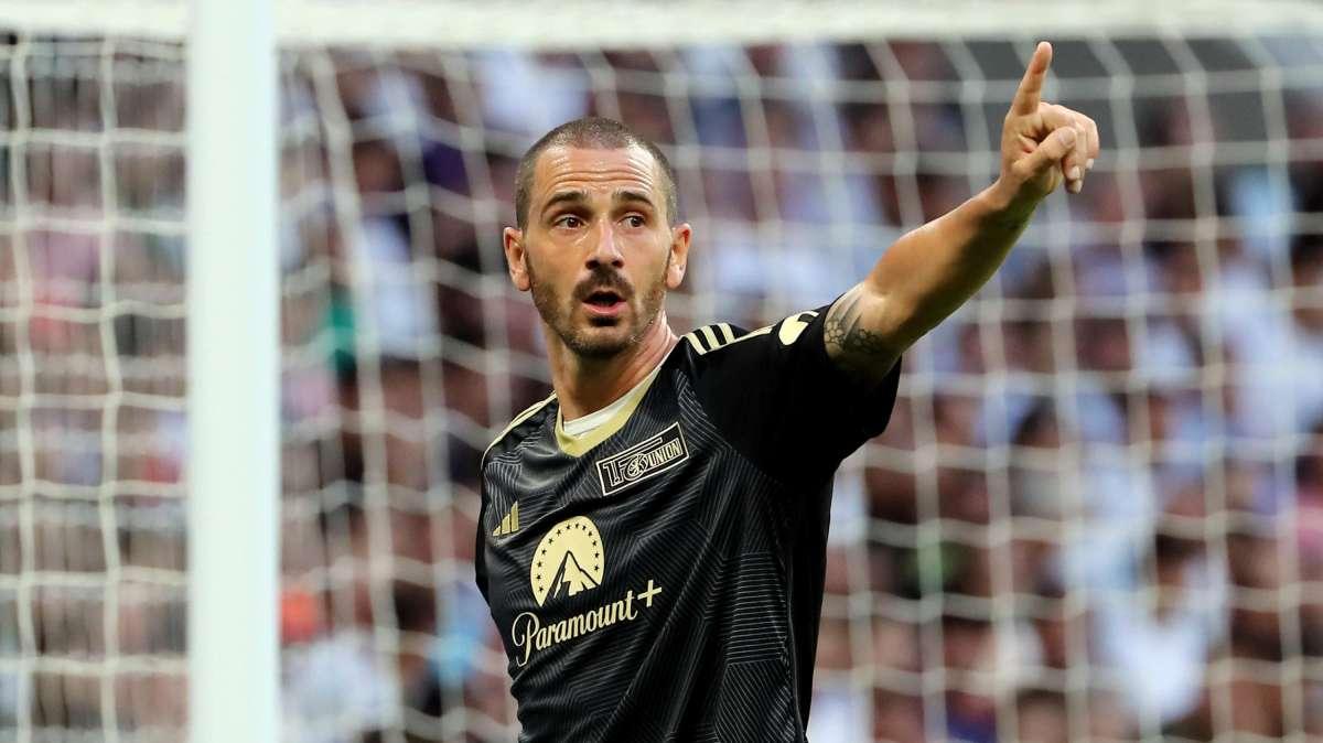 Camelio: "Bonucci alla Roma? C'è un piccolo spiraglio, Mourinho lo vuole: il problema è ambientale"