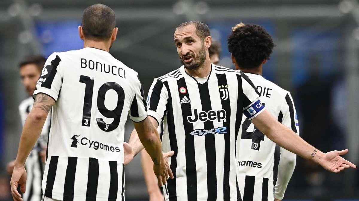 Sky - Manovra stipendi Juventus, i calciatori coinvolti non saranno deferiti 
