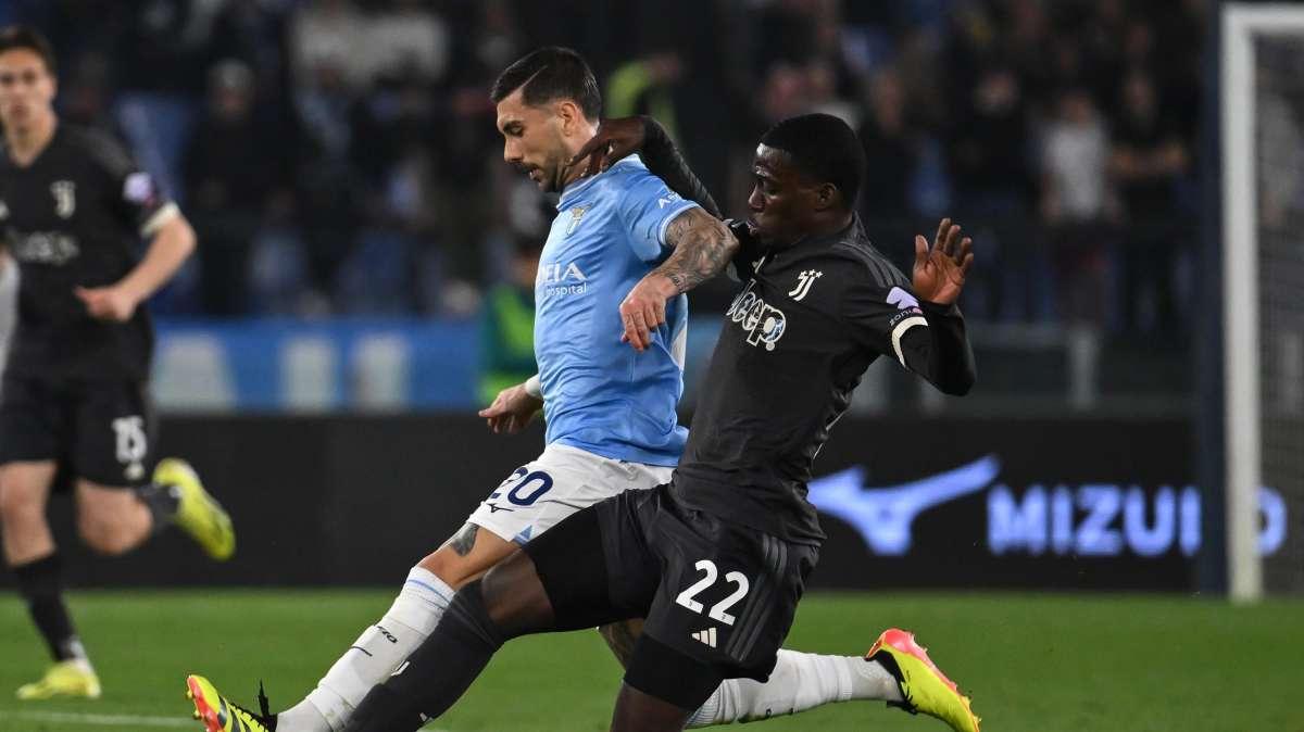 Gazzetta - Centrocampo e esterni, tutte le piste bianconere 