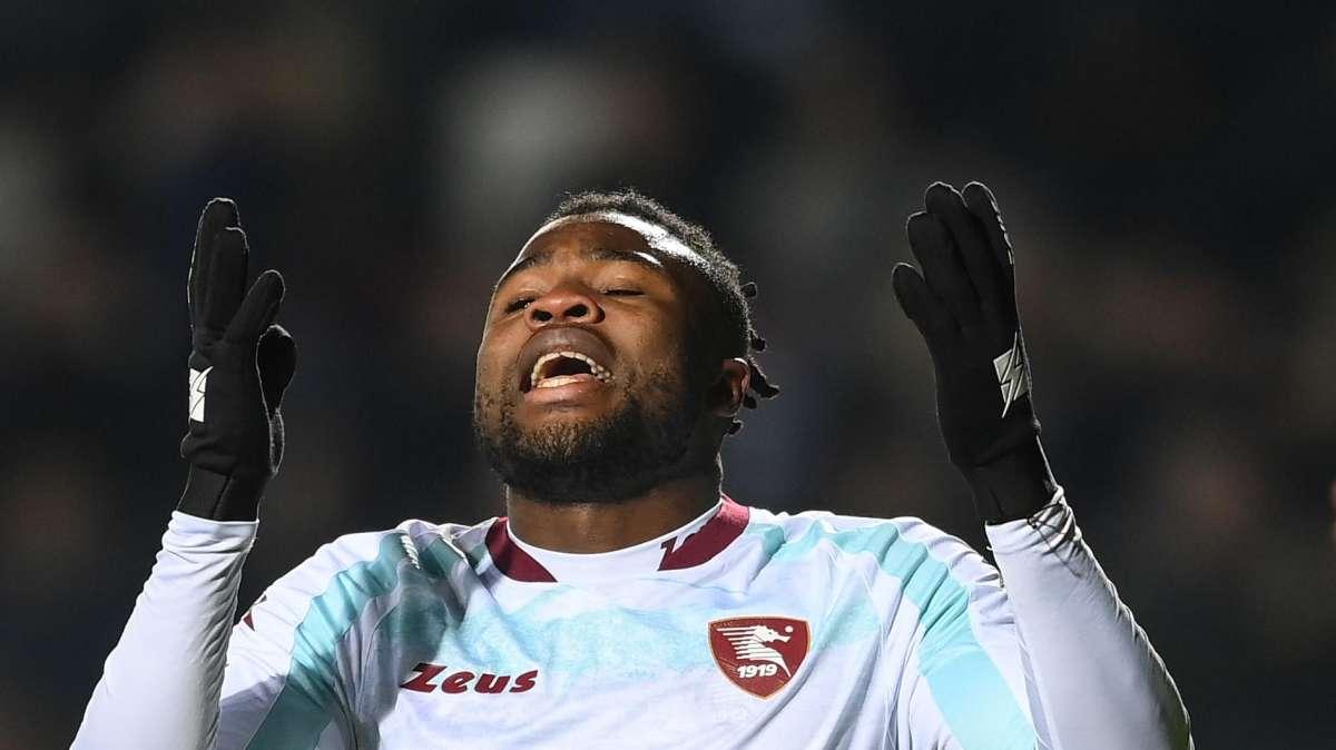 QUI SALERNITANA - Out Candreva contro la Juventus, spazio al 4-3-2-1 con Ikwuemesi in attacco