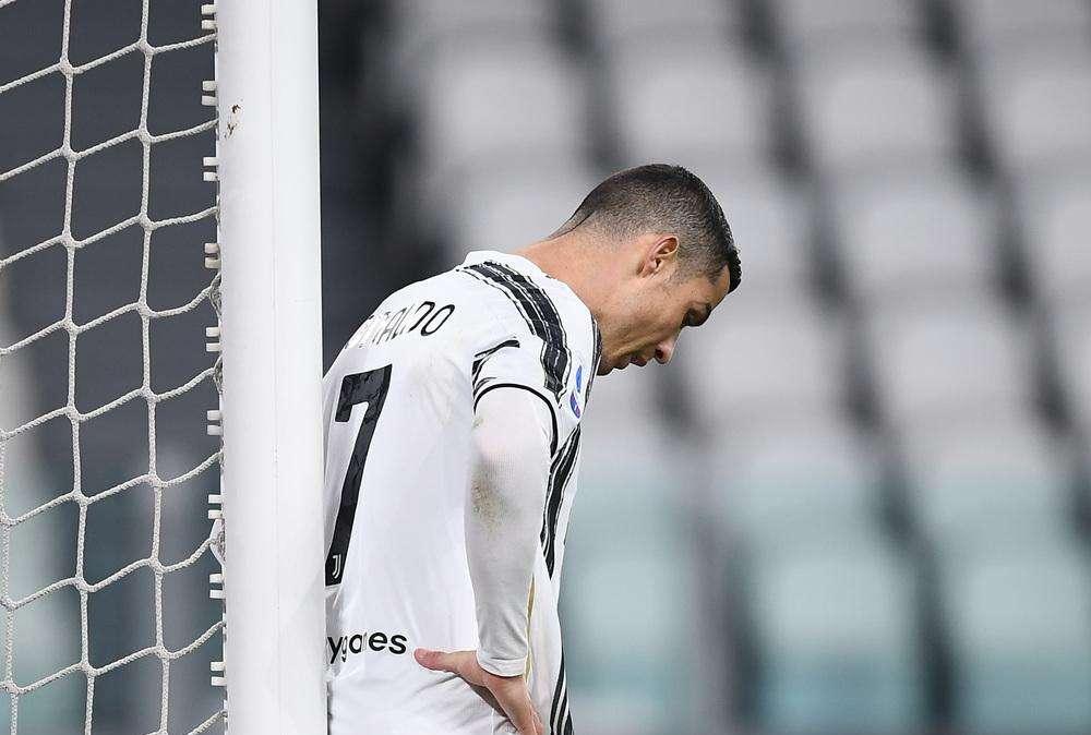 L'ex Real Madrid Drenthe: "Ramos imitava le punizioni di CR7, poi arrivò Cristiano e non lo fece più"