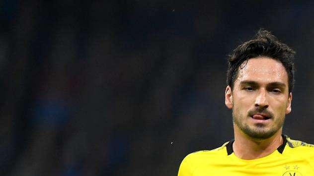 Non solo Juventus, Milan e Roma su Hummels: il Como ha pronta un'offerta per il difensore tedesco