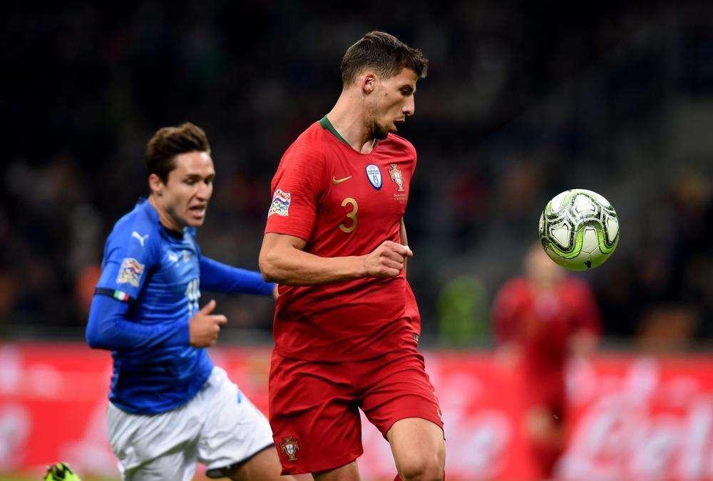Gazzetta - Ecco i nomi per la difesa 