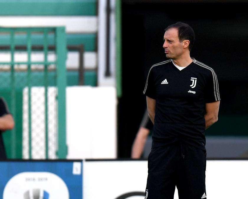 ALLEGRI, RIPORTALA A TORINO! DIFFICILE FARSI UN'IDEA DELLA MALEDIZIONE!