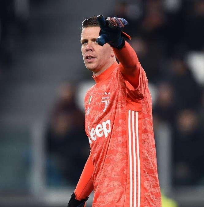 SZCZESNY: "Allenarsi a casa può essere davvero divertente"