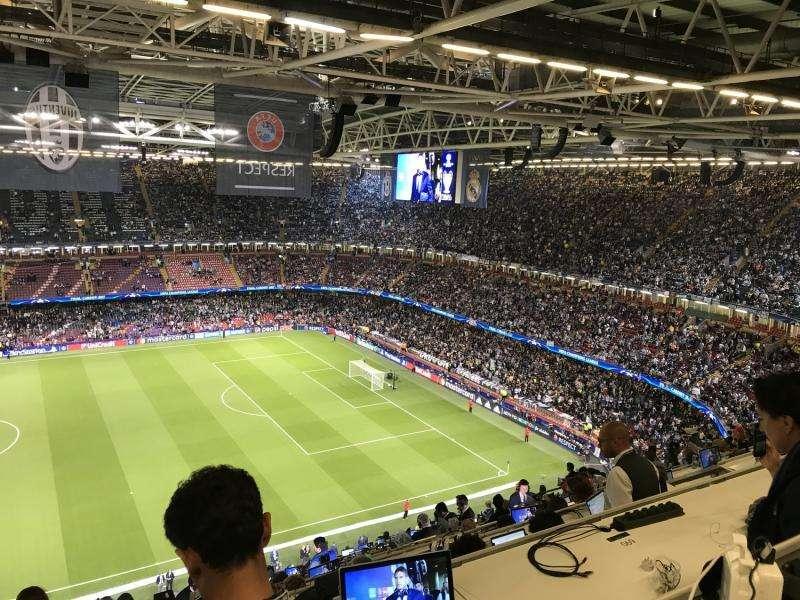 IL SUSSURRO