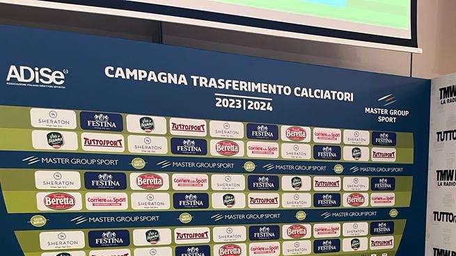 LIVE TJ - Mercato Juve h24 - Bianconeri sempre su Hojbjerg e Phillips: insidia Newcastle per l'inglese. Inter in vantaggio per Zielinski. Udinese e Salernitana interessate a Nicolussi Caviglia. Si valuta Bernardeschi