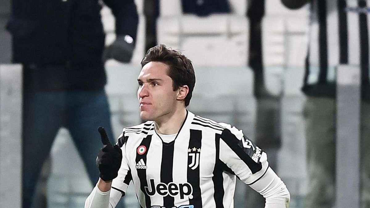 CHIESA su Instagram: "Grazie ai tifosi e alla Juventus". Commentano anche Vlahovic e De Ligt