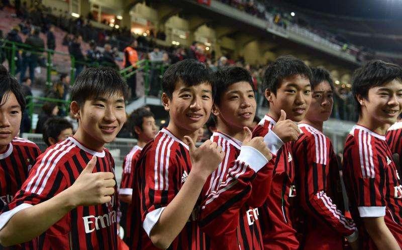 Gazzetta - Il Milan trova i soldi 