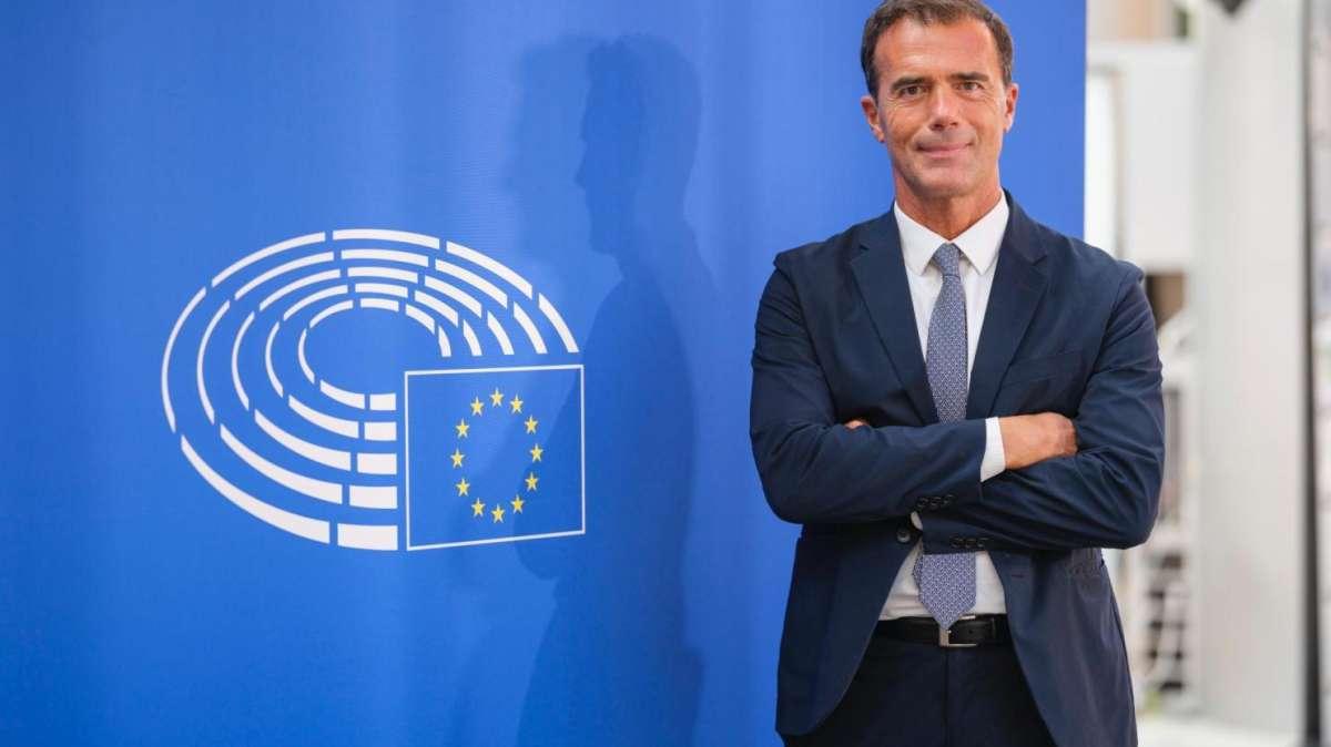 ESCLUSIVA TJ - L'eurodeputato Gozi: "Soddisfatto dalla scelta di non spendere in Italia, Comolli figura giusta sul mercato. 2023 vendetta sulla Juve, con Inter e Napoli giustizia a doppio senso..." 