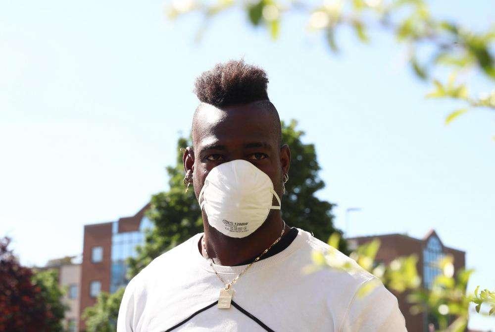 Balotelli verso il Sion, oggi atteso per le visite