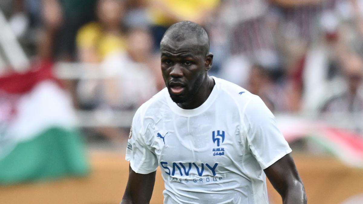 Koulibaly: "In Italia il razzismo è ancora diffuso, noi calciatori possiamo fare tanto per debellarlo"
