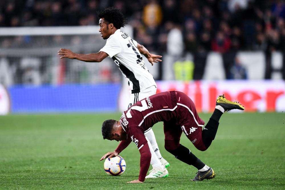 LIVE TJ - Fischi per Cuadrado