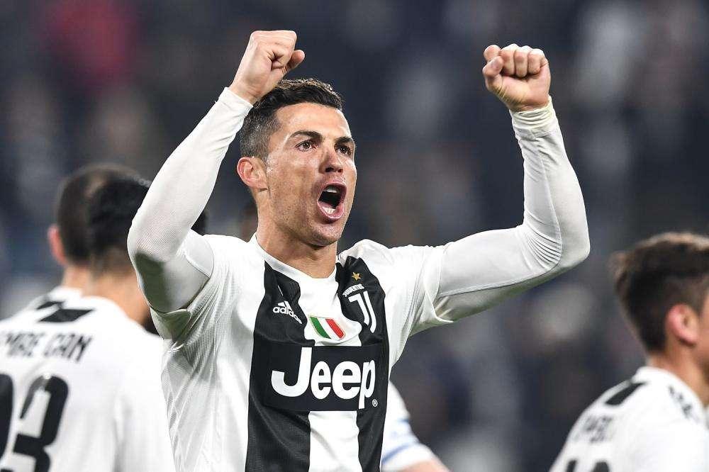 RONALDO SU INSTAGRAM: “Avanti cosi ragazzi”