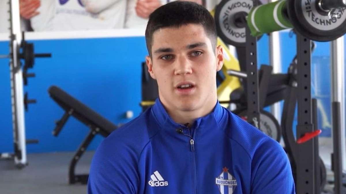 Romano: “Tutto fatto per il passaggio di Adzic alla Juventus, martedì sarà a Torino”