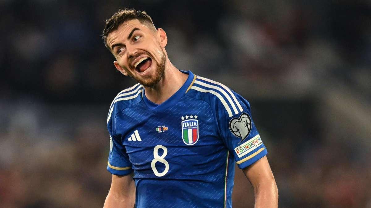 Arsenal, pronto un nuovo contratto per Jorginho: l'ex obiettivo della Juventus dovrebbe rinnovare