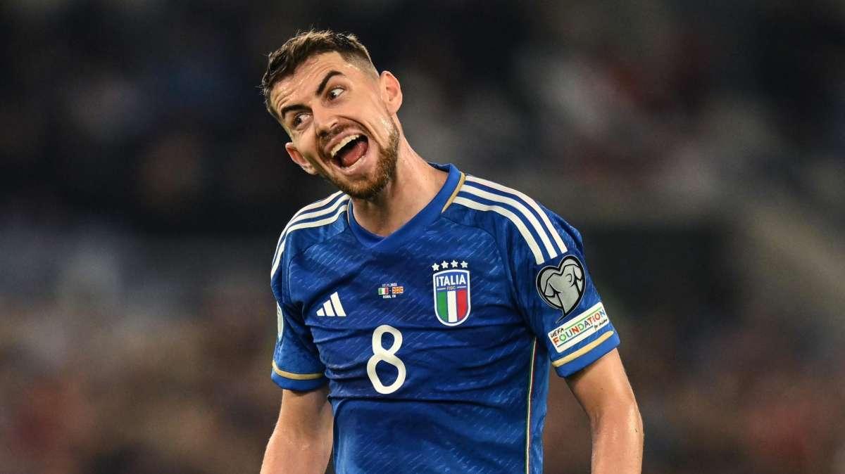 La Juve vuole un regista "classico": Jorginho sotto osservazione