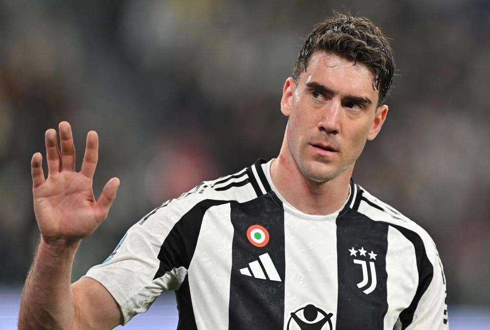 ANSA - Juve: Vlahovic in gruppo, cresce l'ottimismo per la Lazio