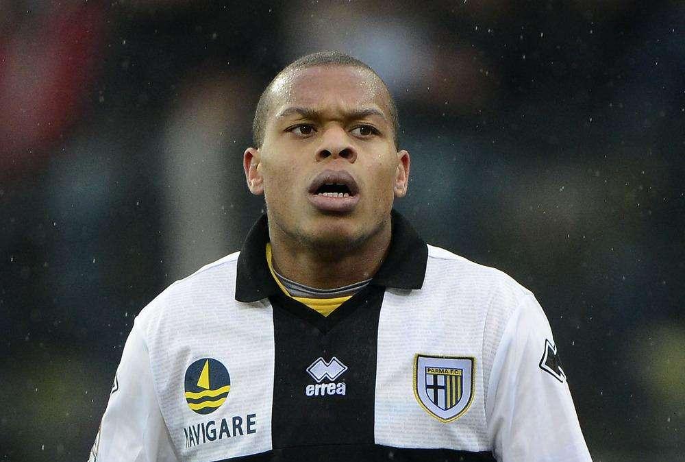 Sky - Kolarov, Zuniga e Biabiany i tre obiettivi per rinforzare la fascia. Uno tra Matri e Quagliarella potrebbe partire