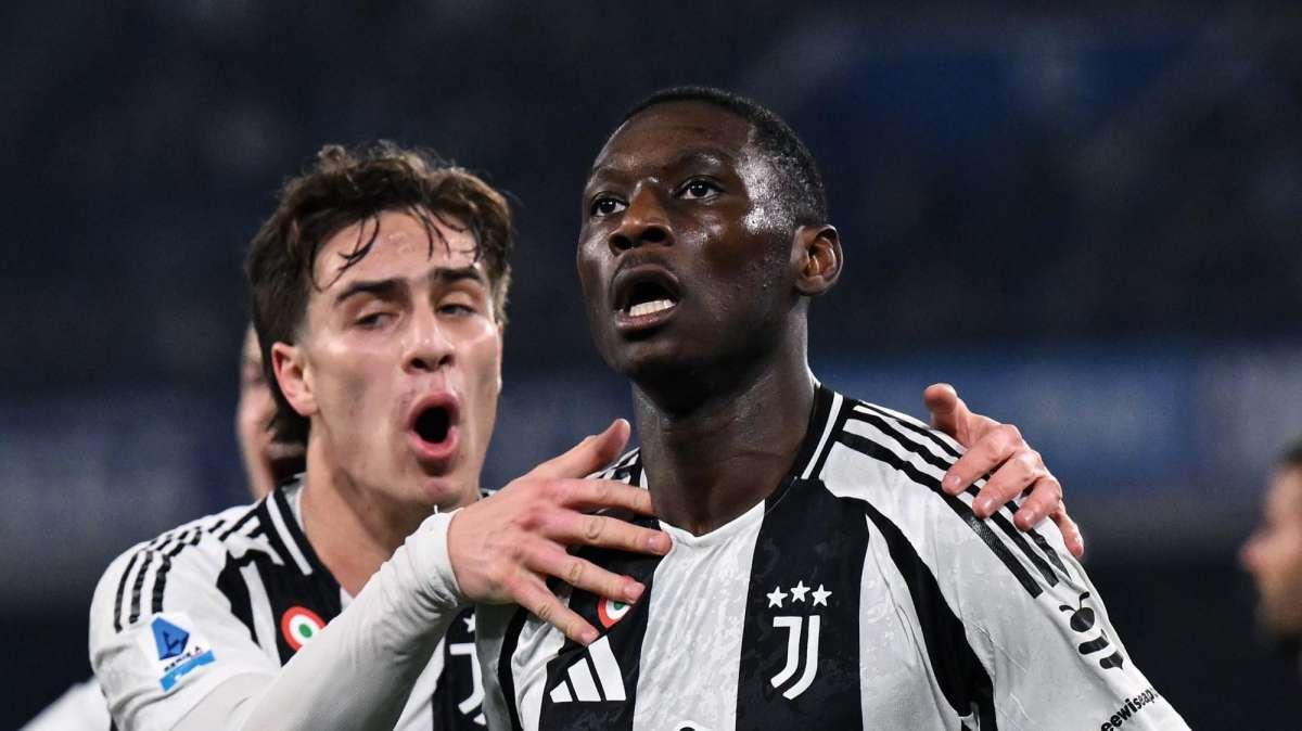 Paganini: "Pre accordo tra PSG e Juventus per il riscatto di Kolo Muani e Vlahovic a Parigi. Osimhen o Zirkzee solo con la Champions"