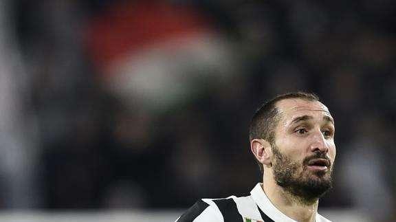 LIVE TJ - CHIELLINI: "Ieri vittoria importante. A breve rinnoverò. Critiche sul gioco della Juve? Chiacchiere da bar"