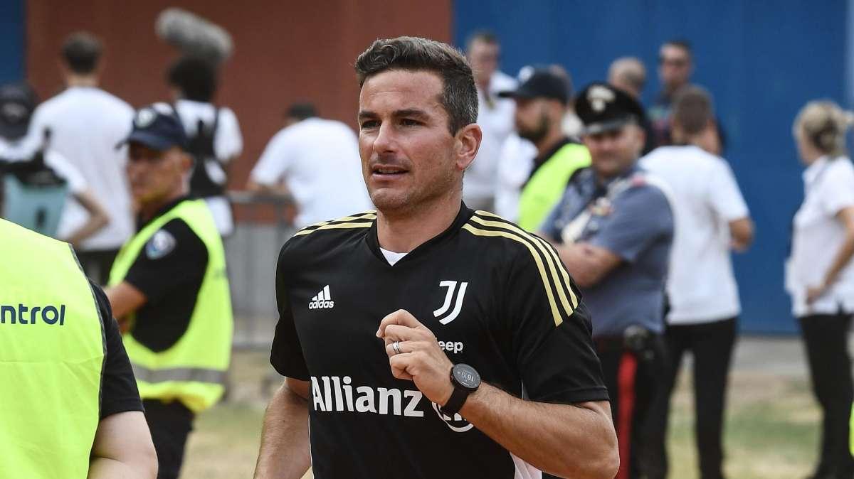 La Juventus su "Twitter" fa gli auguri a Padoin