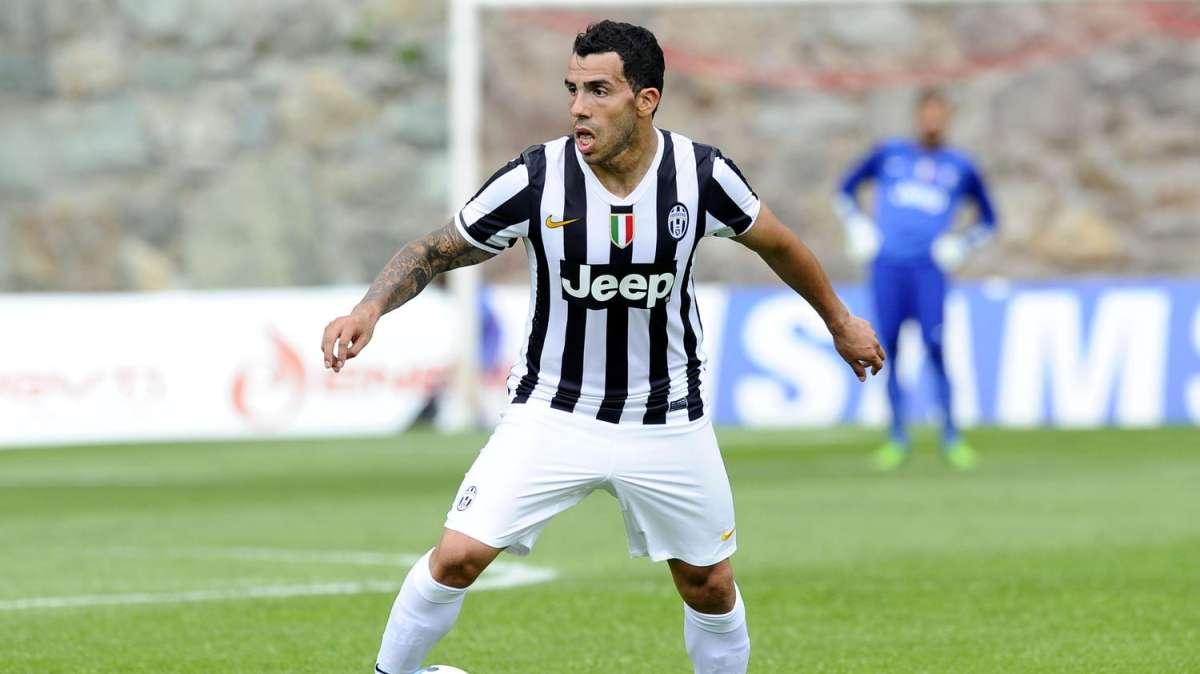 LIVE CHATILLON - TEVEZ: "Sono qui per scrivere pagine di storia della Juve. Faremo tutto il possibile per coronare il sogno Champions. Mi sento un privilegiato ad indossare la 10"