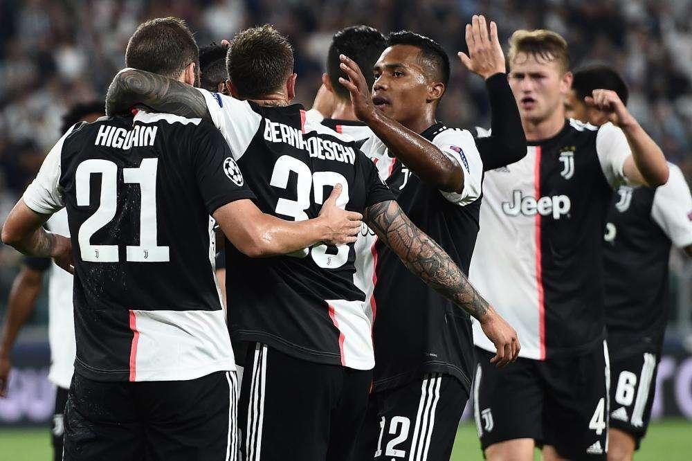 Juve-Bayer Leverkusen 3-0, le pagelle. Higuain straordinario, Bernardeschi per rinascere