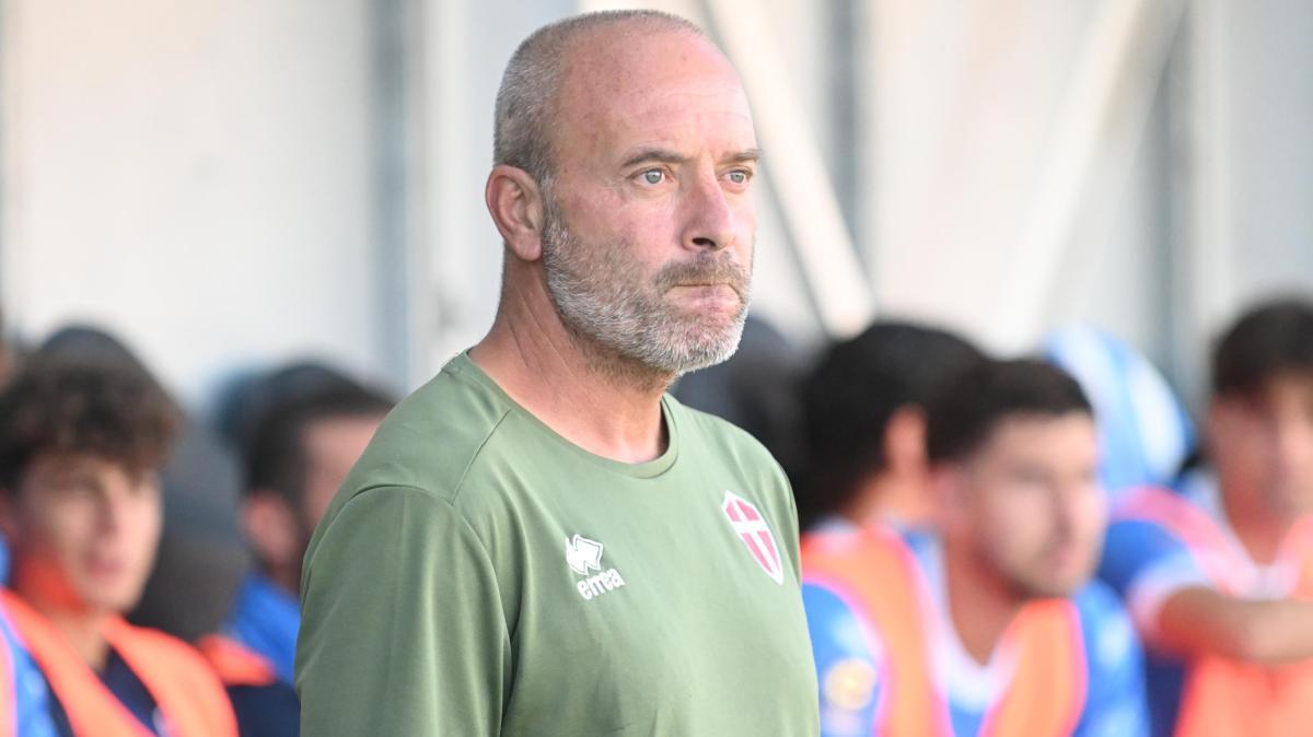 Potrebbe essere già finita l'avventura dell'ex Juve Birindelli sulla panchina del Novara