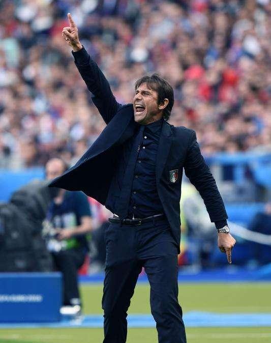 Juventus su Lemar, ma Chelsea e Manchester City non mollano