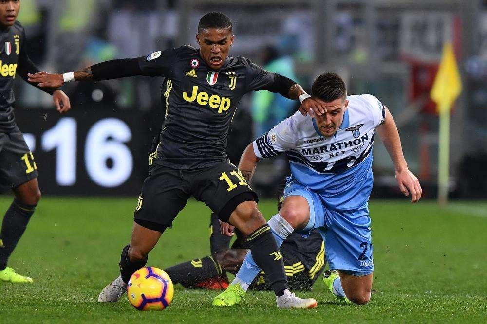 TJ - Douglas Costa verso la cessione, il Psg interessato, possibile proposta di scambio  