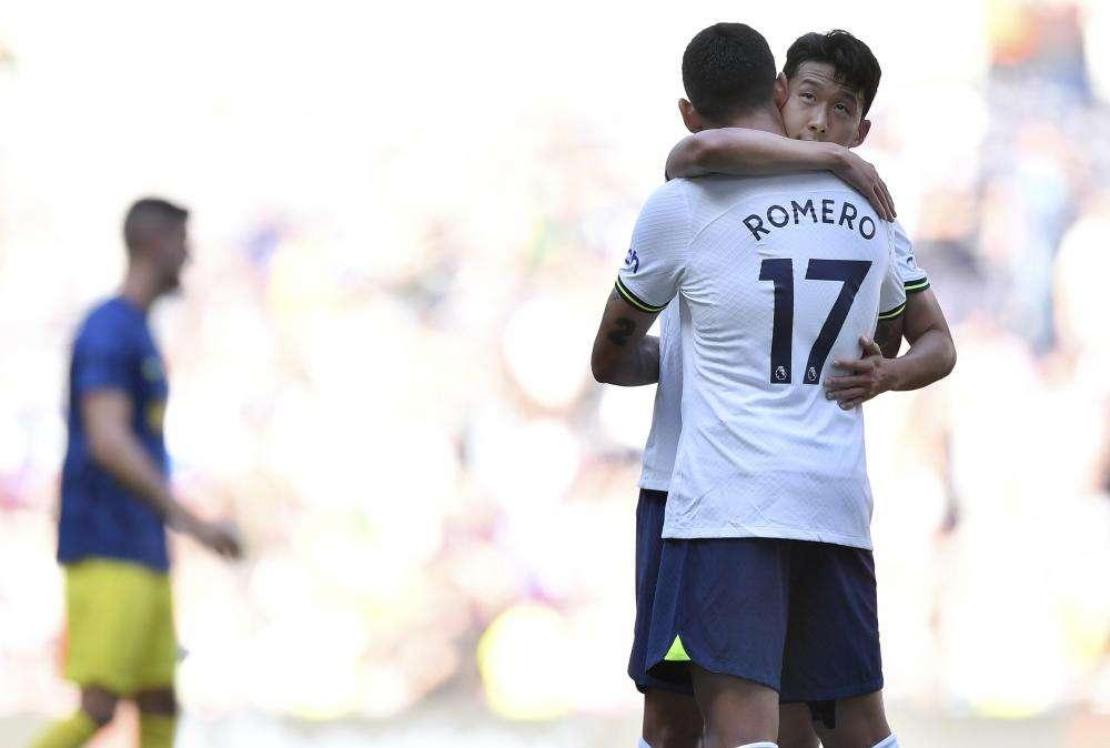 Esordio ok per il Tottenham, 4-1 al Southampton. In gol anche Kulusevski