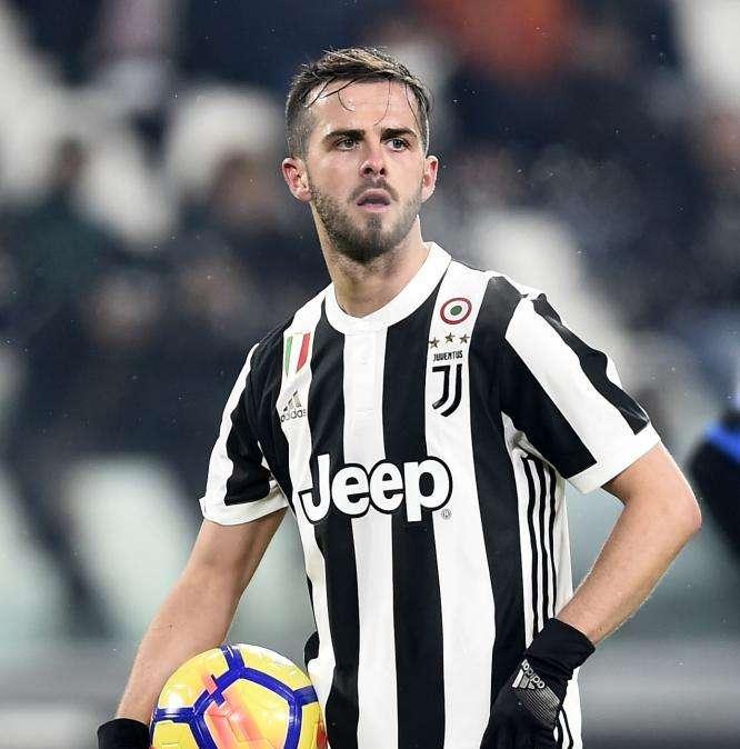 Sky - Juve pronta a rifiutare tutte le offerte per Pjanic. E il bosniaco potrebbe rinnovare