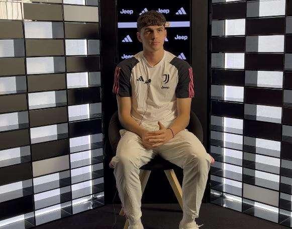 ESCLUSIVA TJ - Anghelè: “Ringrazio Brambilla per la fiducia. Vorrei avere la stessa fame di gol di Vlahovic"