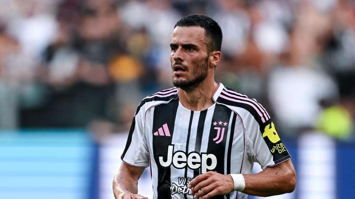 Filip Kostic, futuro in bianconero: il serbo vuole restare alla Juventus e rinnovare il contratto