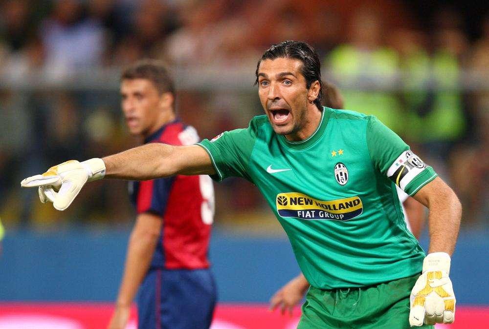 Buffon: "Obiettivo qualificazione in Champions"