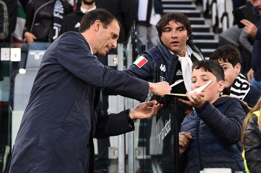 Mundo Deportivo- La pista Martinez non convince, Allegri in corsa per la panchina del Barca