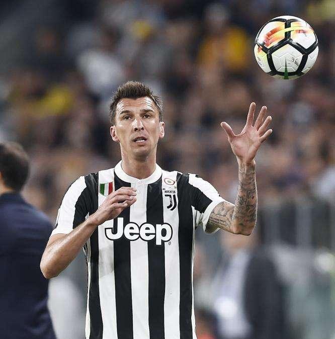 LIVE VINOVO - Allenamento terminato. Mandzukic, De Sciglio e Sturaro in parte in gruppo. Chiellini a parte. Domani alle 18 parleranno Allegri e Buffon. Per mercoledì dubbio modulo
