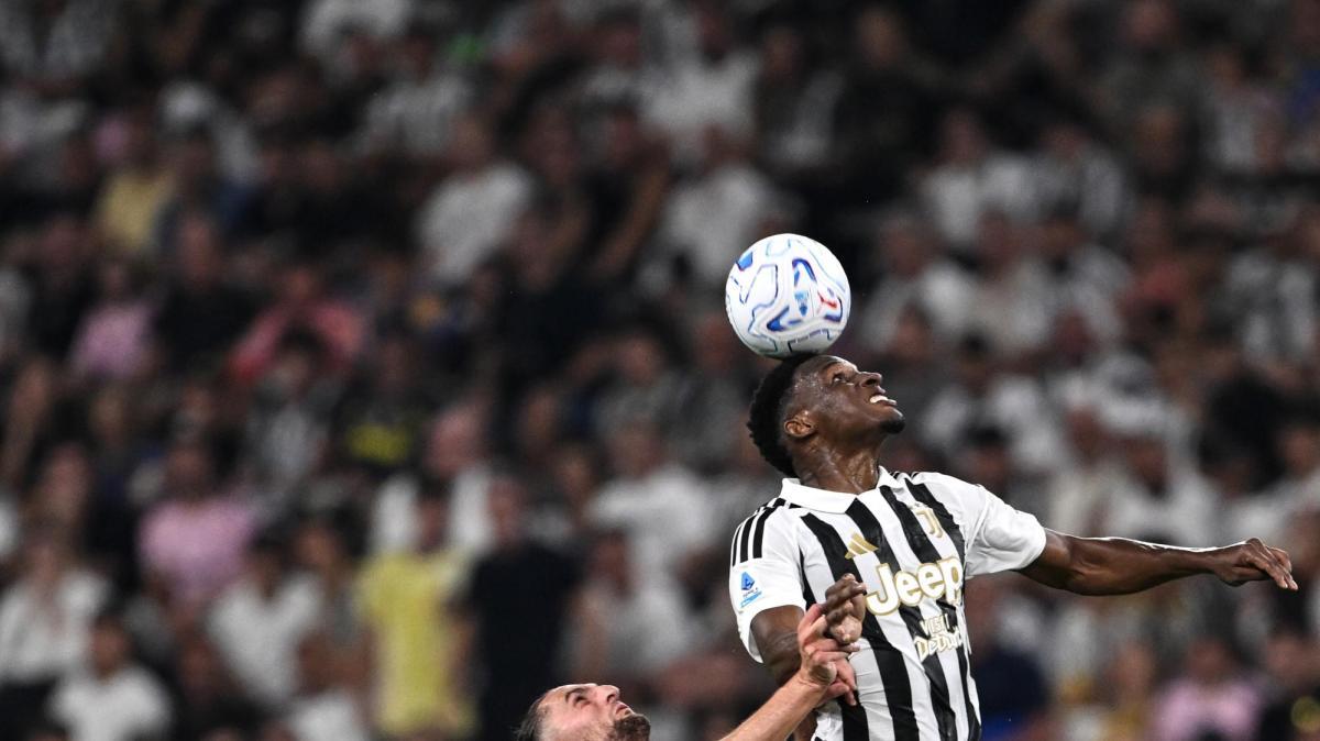 Kelly o Lucumi a centrocampo? Sarr e MCKennie non saranno forzati