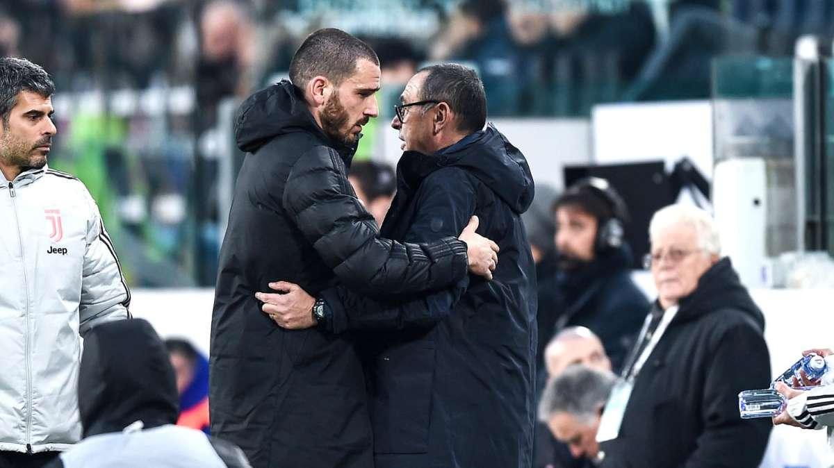 BONUCCI saluta Sarri: "Abbiamo condiviso gioie e sofferenze di un anno unico nel suo genere. Grazie e buona fortuna Mister, per tutto"