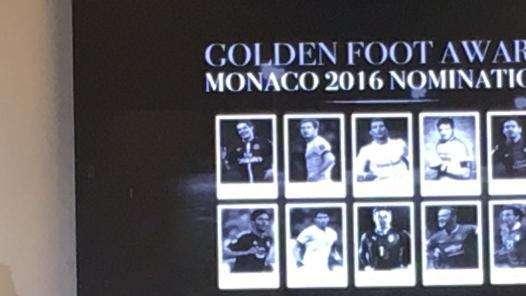 BUFFON batte Ronaldo, è suo il Golden Foot 2016: "Spero di meritarmelo"